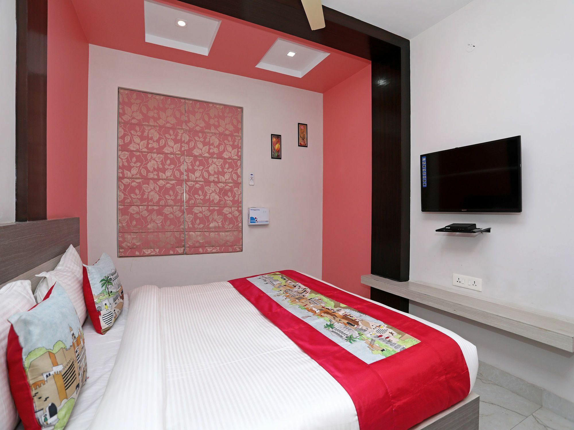 Oyo 10228 Hotel Chandramouli Τζαϊπούρ Εξωτερικό φωτογραφία