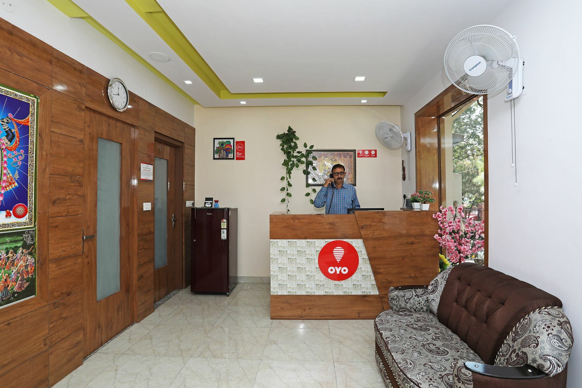 Oyo 10228 Hotel Chandramouli Τζαϊπούρ Εξωτερικό φωτογραφία